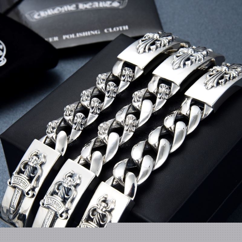 Ch**me He**ts bracelets